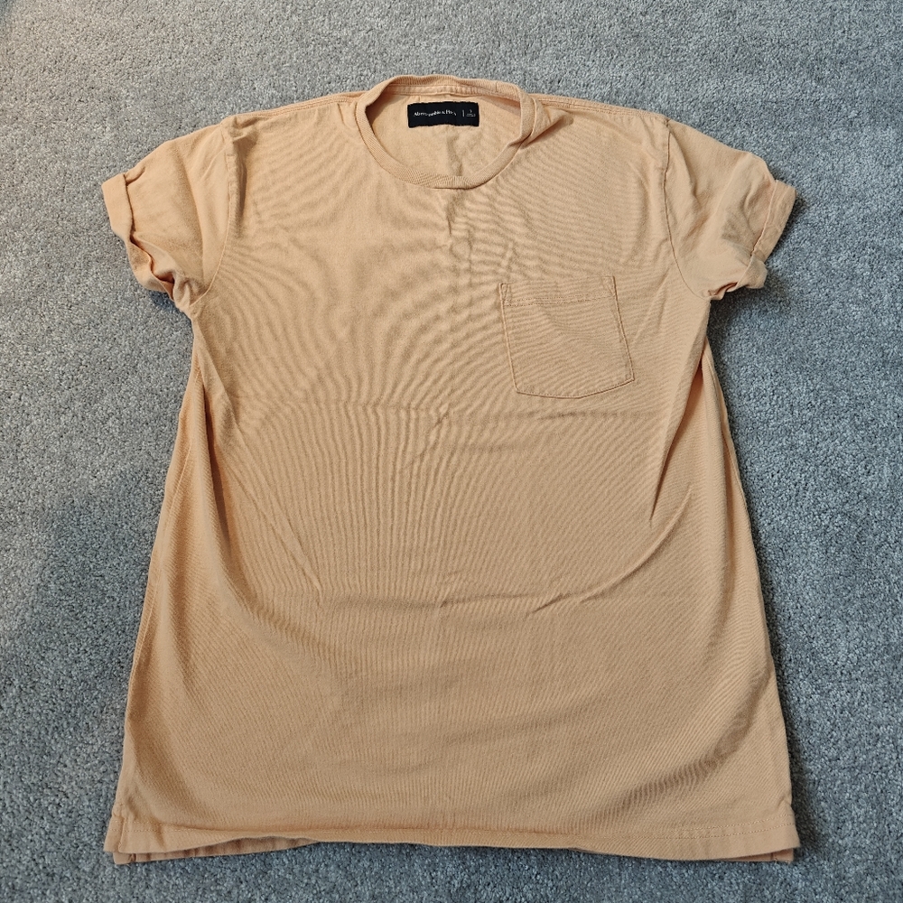 Abercrombie Heavyweight Pocket T-shirt Size Small Orange Color